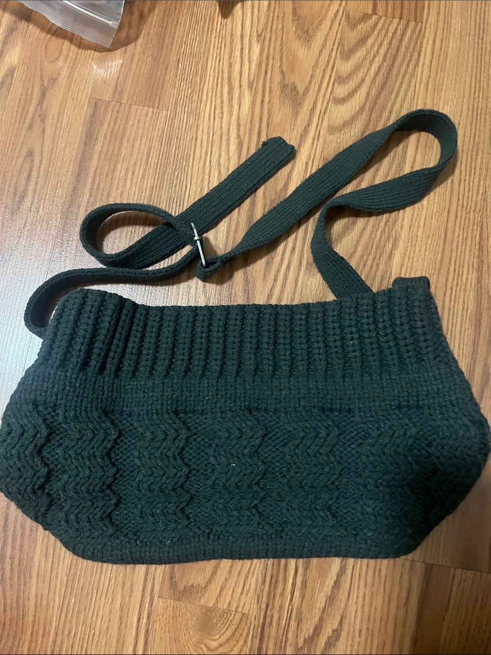 Knit Crossbody Shoulder Bag in Dark Green